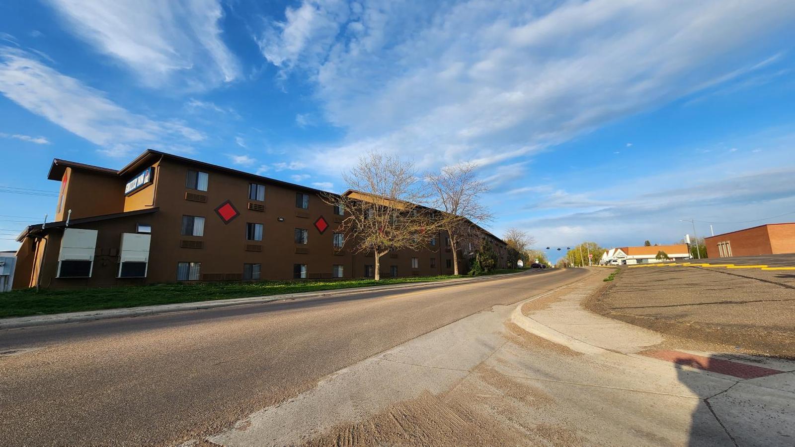 Super 8 by Wyndham Great Falls MT Main image 2