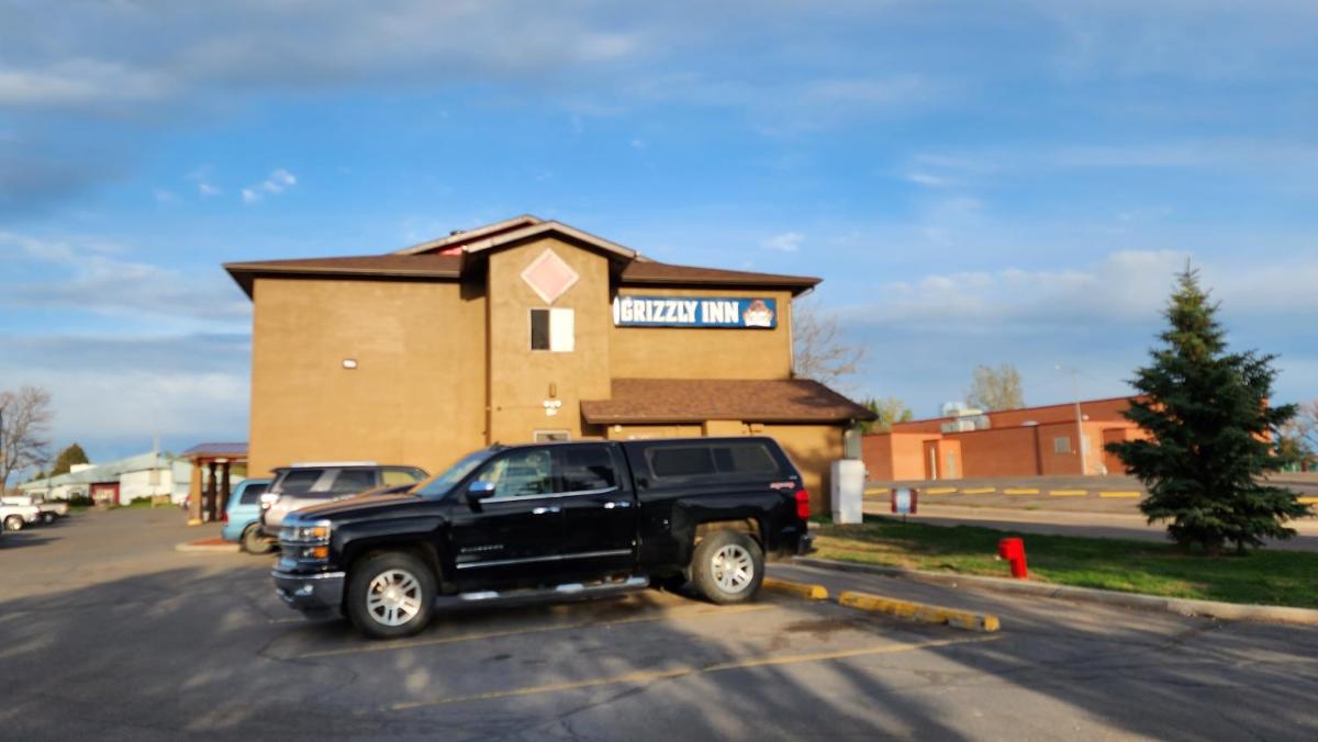 Popular attractions Area Nearby Property